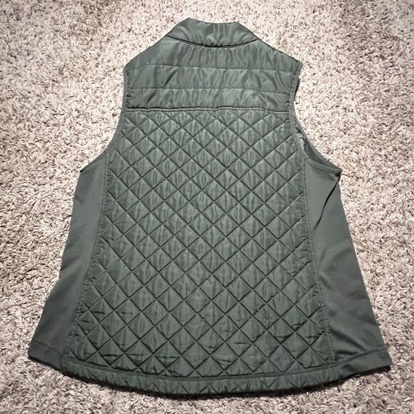 Maurices Women's Plus Size 1X Solid Active Puffer Vest Olive Green Full Zip - Picture 3 of 8